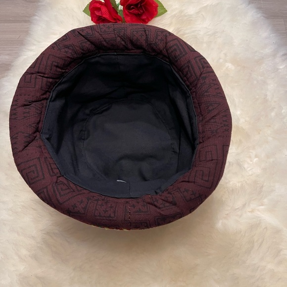 Patchwork Printed Hat - Picture 5 of 8